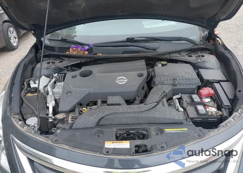 2015 Nissan Altima 2.5 Sv из США, поврежденный, VIN 1N4AL3AP2FC283488